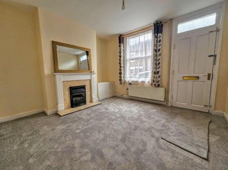 2 bedroom Terraced House to let in St Michaels Road, Louth, LN11