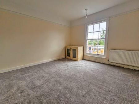 2 bedroom Terraced House to let in St Michaels Road, Louth, LN11