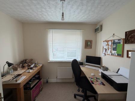 2 bedroom Bungalow to let in Masefield Drive, Sutton-On-Sea, LN12