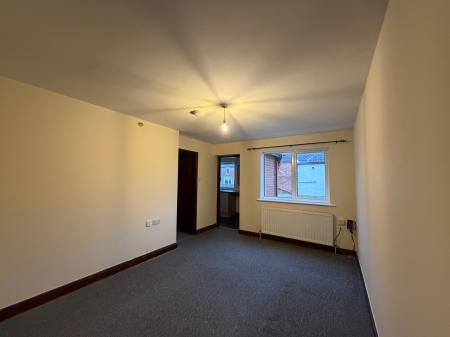 1 bedroom Flat to let in Sherwood Close, Louth, LN11