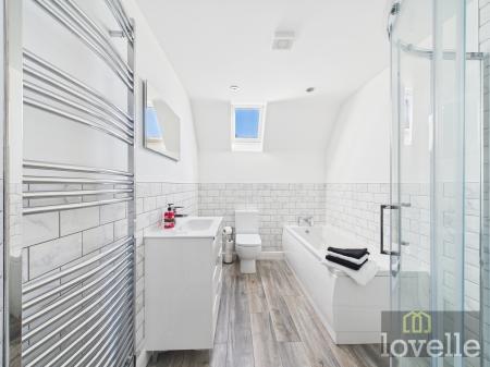 3 bedroom Detached bungalow for sale in Alford Road, Mablethorpe, LN12