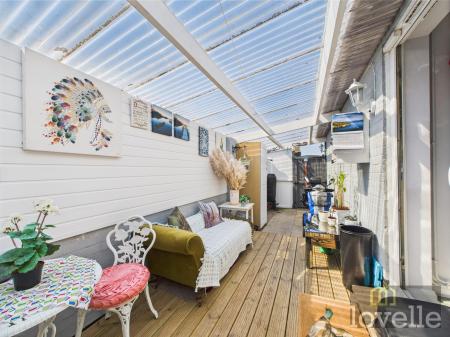 2 bedroom Semi-detached bungalow for sale in Arden Close, Mablethorpe, LN12