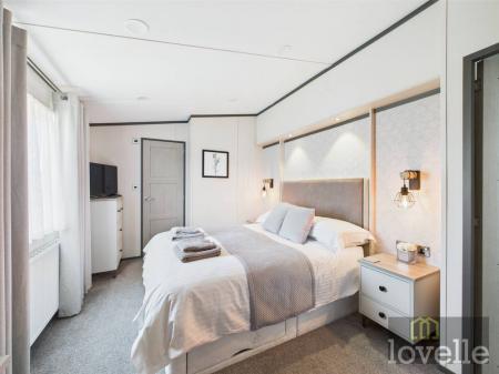 2 bedroom Park home for sale in Alford Road, Mablethorpe, LN12