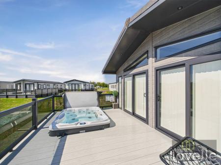 2 bedroom Park home for sale in Alford Road, Mablethorpe, LN12