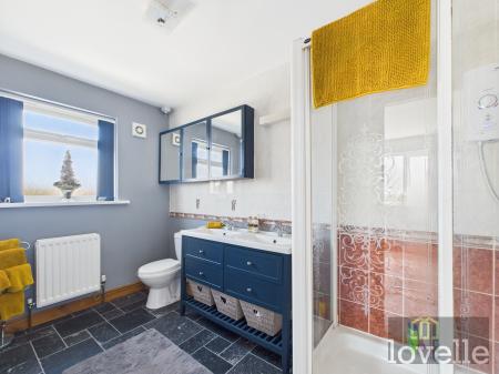 4 bedroom Detached house for sale in Church Lane, Mablethorpe, LN12