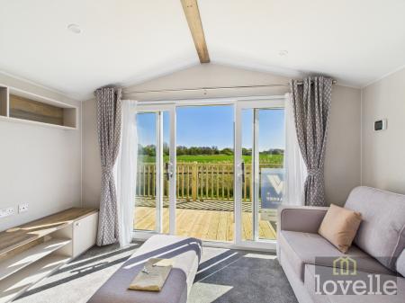 2 bedroom Park home for sale in Crabtree Lane, Sutton on Sea, LN12