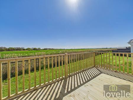 2 bedroom Park home for sale in Crabtree Lane, Sutton on Sea, LN12