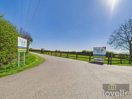 2 bedroom Park home for sale in Crabtree Lane, Sutton on Sea, LN12