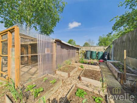 4 bedroom Detached house for sale in East Street, Alford, LN13