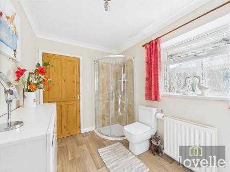 4 bedroom Detached house for sale in East Street, Alford, LN13