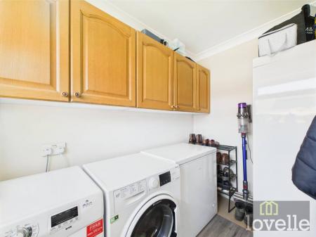 4 bedroom Detached house for sale in East Street, Alford, LN13