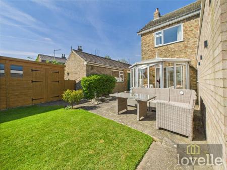 4 bedroom Detached house for sale in East Street, Alford, LN13