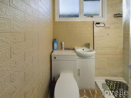 2 bedroom Chalet for sale in Mablethorpe Caravan Chalet Park, Mablethorpe, LN12