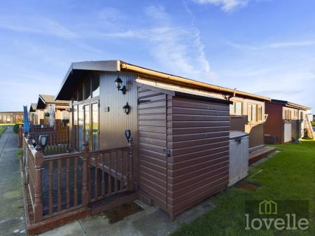 2 bedroom Chalet for sale in Mablethorpe Caravan Chalet Park, Mablethorpe, LN12