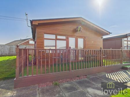 2 bedroom Chalet for sale in Mablethorpe Caravan Chalet Park, Mablethorpe, LN12