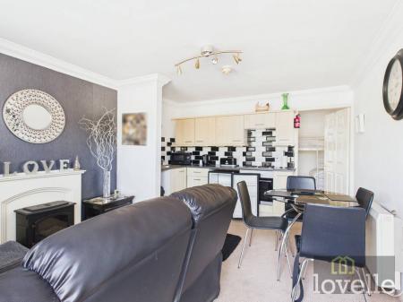 1 bedroom Flat for sale in Quebec Road, Mablethorpe, LN12