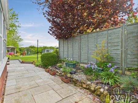 3 bedroom Detached bungalow for sale in School Lane, Aby, LN13