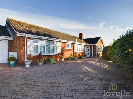 3 bedroom Detached bungalow for sale in Sea Lane, Sandilands, Sutton on Sea, LN12