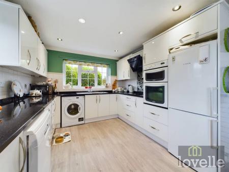 3 bedroom Detached bungalow for sale in Sea Lane, Sandilands, Sutton on Sea, LN12