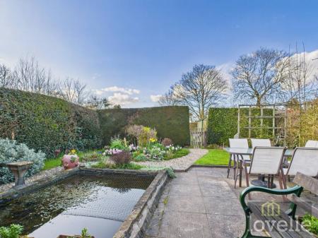 3 bedroom Detached house for sale in Sea Road, Anderby, PE24