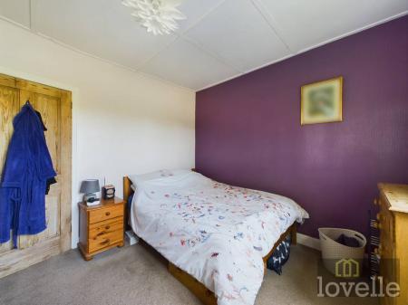 3 bedroom Detached house for sale in Station Road, Theddlethorpe, LN12