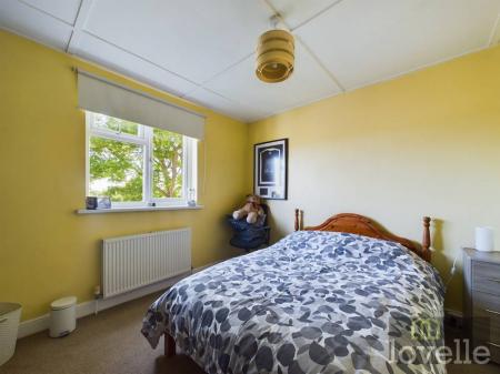 3 bedroom Detached house for sale in Station Road, Theddlethorpe, LN12