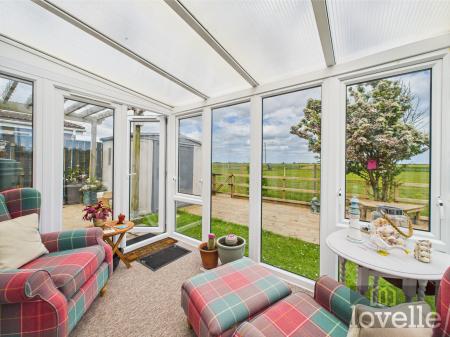 3 bedroom Detached bungalow for sale in The Court, Anderby Creek, PE24