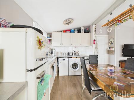 3 bedroom Detached bungalow for sale in The Court, Anderby Creek, PE24