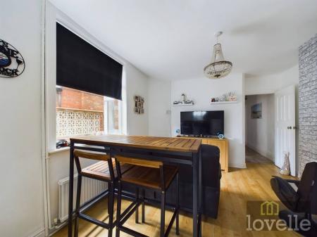 6 bedroom Semi-detached house for sale in Victoria Road, Mablethorpe, LN12
