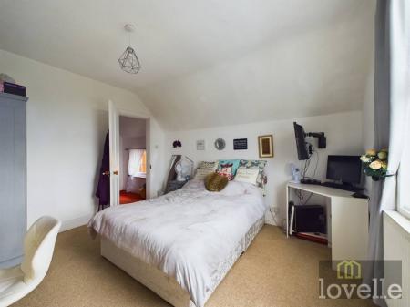 6 bedroom Semi-detached house for sale in Victoria Road, Mablethorpe, LN12