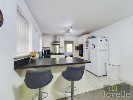 3 bedroom Detached bungalow for sale in Wallaces Yard, Alford, LN13