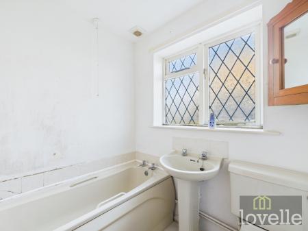 2 bedroom Semi-detached bungalow for sale in Waterloo Road, Mablethorpe, LN12