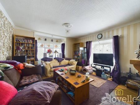 2 bedroom Detached house for sale in Wellington Road, Mablethorpe, LN12