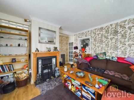2 bedroom Detached house for sale in Wellington Road, Mablethorpe, LN12