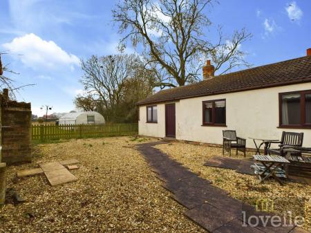 2 bedroom Detached bungalow for sale in Gold Lane, Withern, LN13