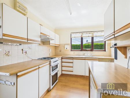 2 bedroom Detached bungalow for sale in The Green, Mablethorpe, LN12