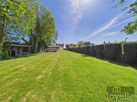 4 bedroom Detached house for sale in Sutton Road, Huttoft, LN13