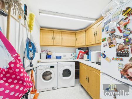 4 bedroom Detached house for sale in Sutton Road, Huttoft, LN13