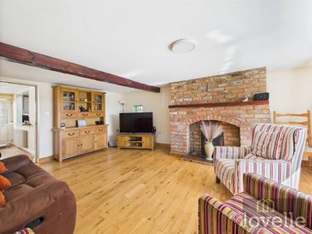 4 bedroom Detached house for sale in Sutton Road, Huttoft, LN13