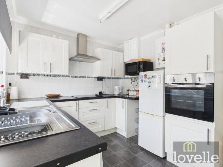 2 bedroom Detached bungalow for sale in Marian Avenue, Mablethorpe, LN12