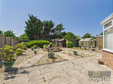 2 bedroom Detached bungalow for sale in Marian Avenue, Mablethorpe, LN12