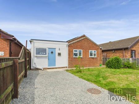 3 bedroom Detached bungalow for sale in Harding Close, Sutton on Sea, LN12