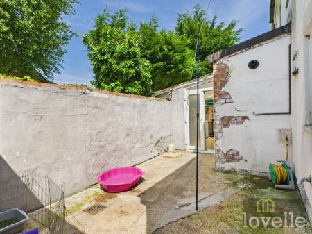 3 bedroom Semi-detached house for sale in Finsbury Street, Alford, LN13