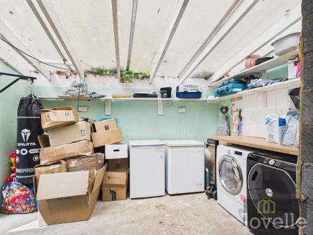 3 bedroom Semi-detached house for sale in Finsbury Street, Alford, LN13