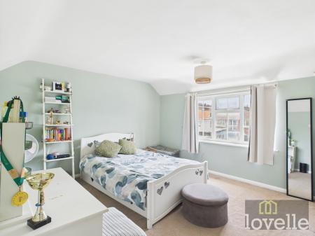 3 bedroom Semi-detached house for sale in Finsbury Street, Alford, LN13