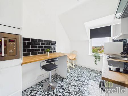 1 bedroom Flat for sale in Willoughby Road, Sutton on Sea, LN12