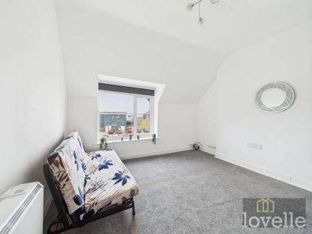 1 bedroom Flat for sale in Willoughby Road, Sutton on Sea, LN12