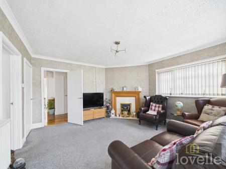 2 bedroom Semi-detached bungalow for sale in Repton Road, Mablethorpe, LN12