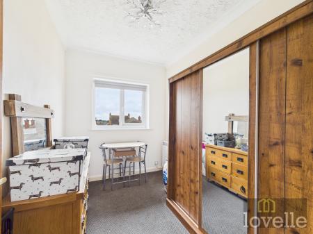 2 bedroom Flat for sale in Victoria Road, Mablethorpe, LN12