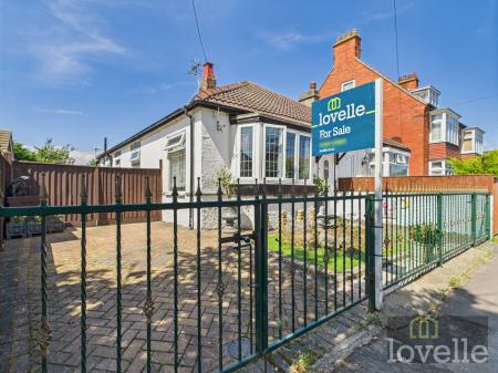 2 bedroom Semi-detached bungalow for sale in George Street, Mablethorpe, LN12